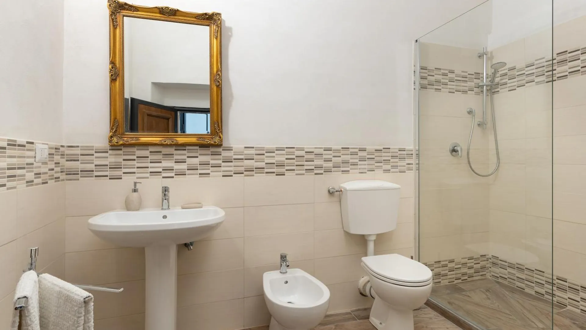 Villa Eugenia Tuscany With Private Pool, Sauna & Gym Vicchio Italy