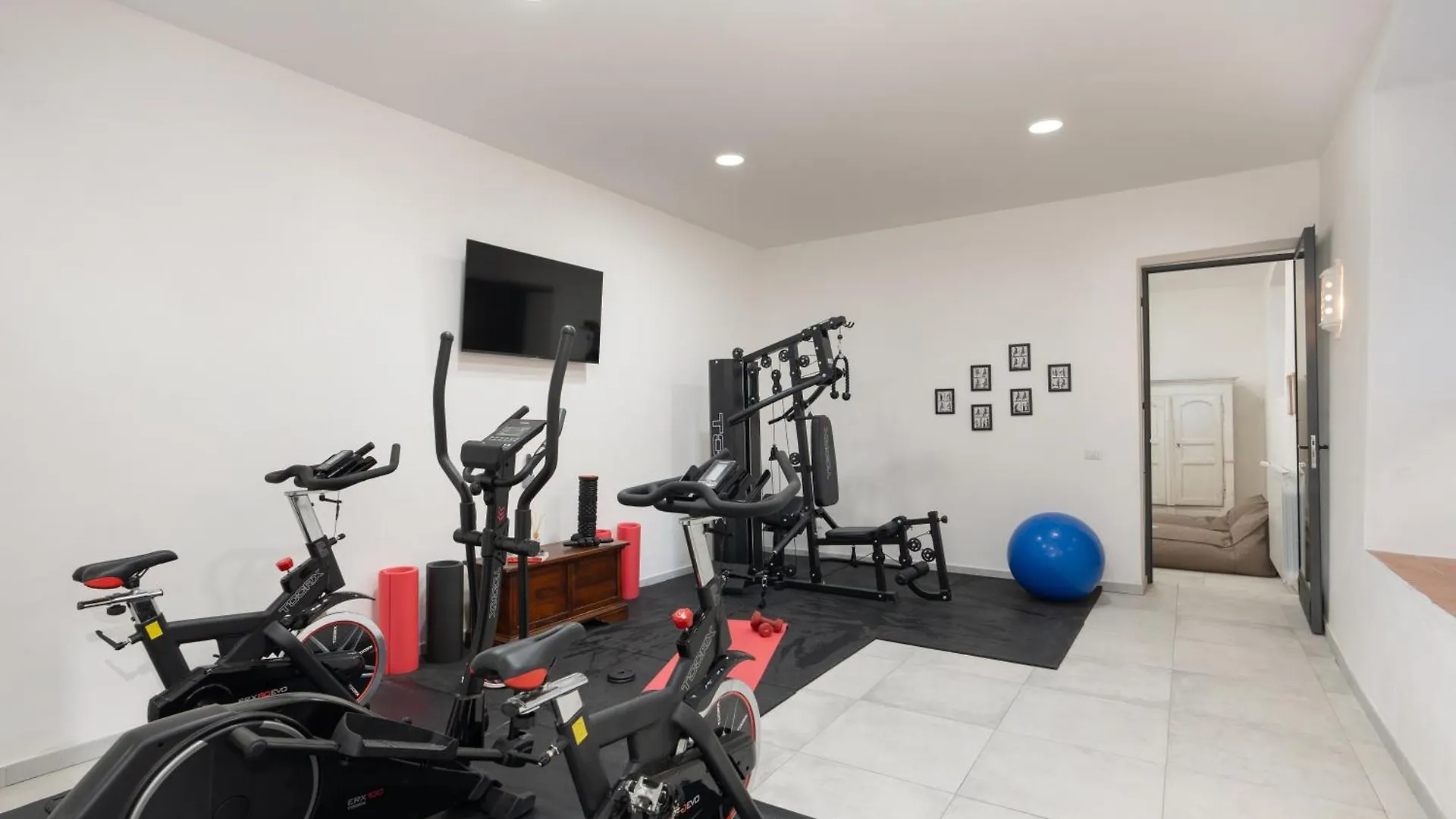 Villa Eugenia Tuscany With Private Pool, Sauna & Gym Vicchio Italy